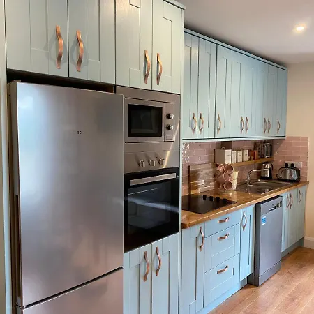 411 - Kylemore Apartment Salrock